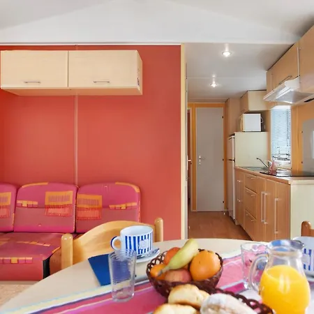 T2 V - 15 Min From Nazare *