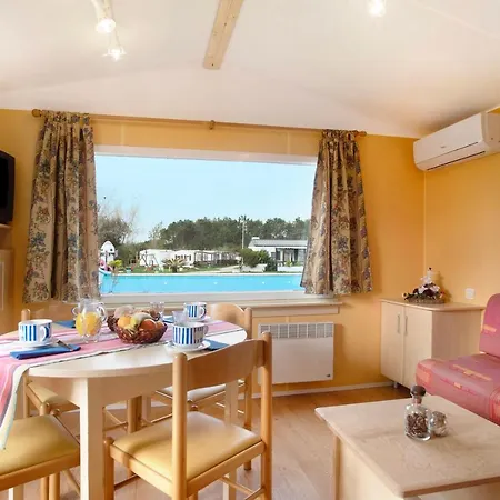 T2 V - 15 Min From Nazare パタイアス